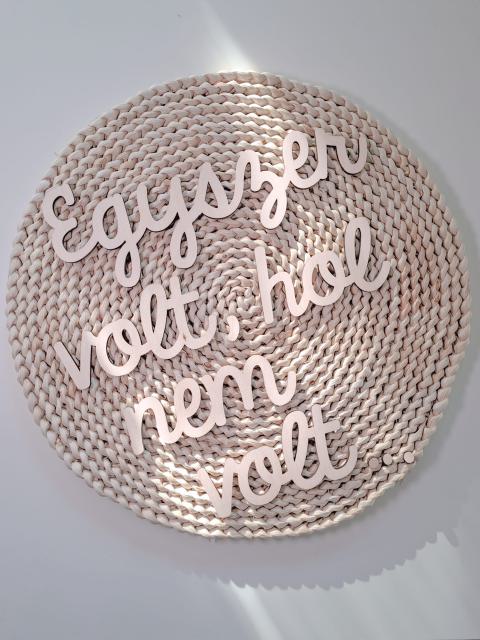 "Egyszer volt, hol nem volt..." lettering (Once upon a time...)